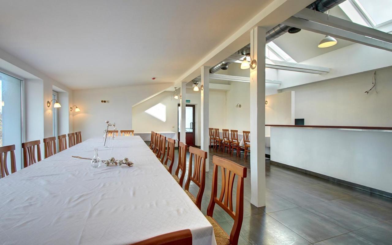 Aerohotel Vilnius Ngoại thất bức ảnh