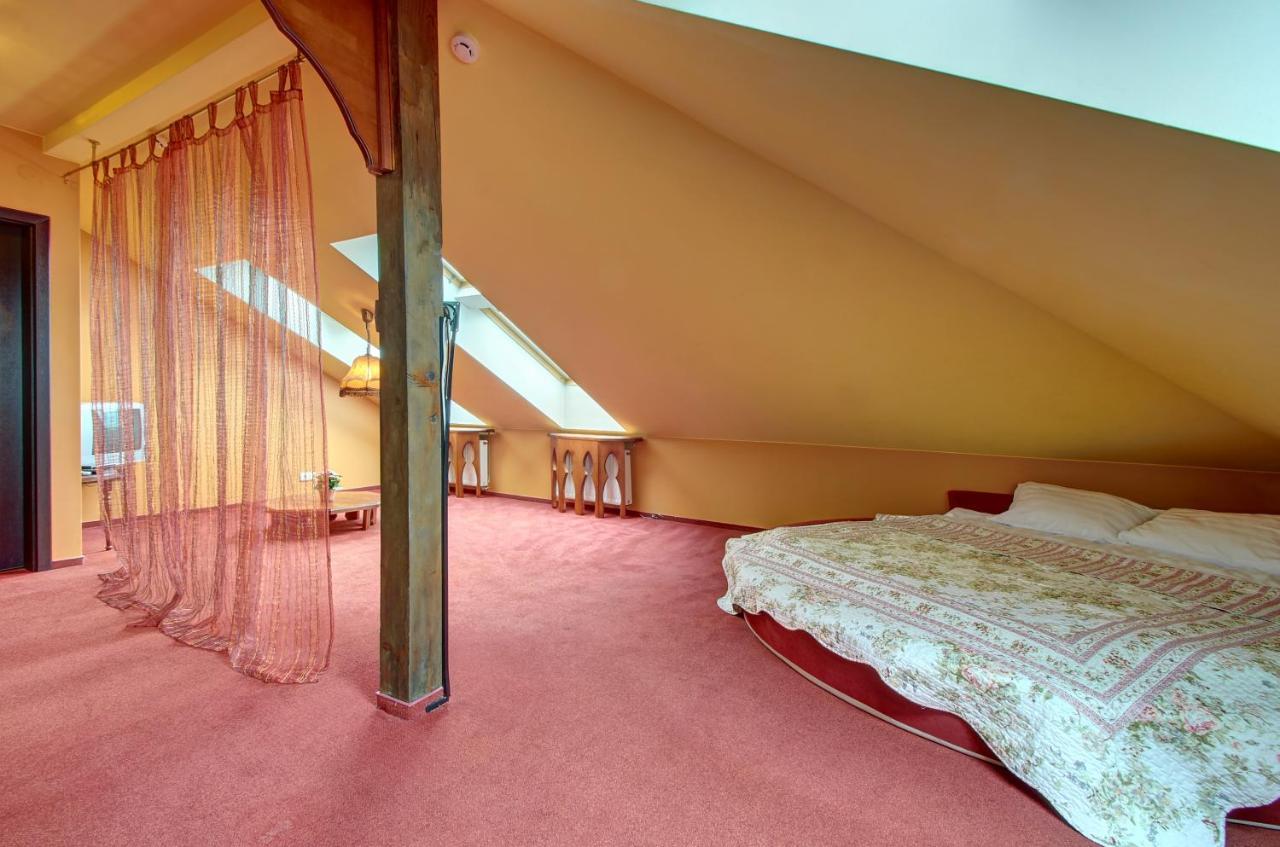 Aerohotel Vilnius Ngoại thất bức ảnh